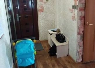 Продажа 3-комнатной квартиры, 62 м2, рабочий посёлок Нововаршавка, улица Карелина, 9