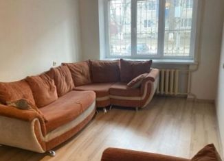 Продается 1-ком. квартира, 30 м2, Кропоткин, Коммунистическая улица, 6
