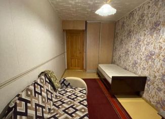 Сдаю в аренду 3-комнатную квартиру, 60 м2, Пермь, улица Карпинского, 77