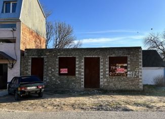 Продаю помещение свободного назначения, 85 м2, Избербаш, улица Сулеймана Стальского, 4