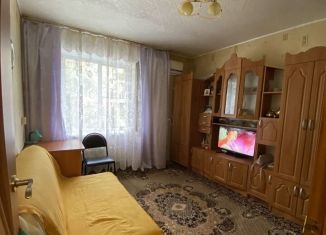 Продается 1-комнатная квартира, 26 м2, Челябинская область, проспект Ильича, 7А