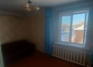 Продается 3-комнатная квартира, 52 м2, Камчатский край, улица Кирова