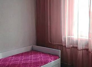 Сдаю 2-ком. квартиру, 60 м2, Ростов-на-Дону, улица Теряева, 4, ЖК Платовский