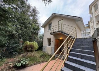 Сдам 2-комнатную квартиру, 40 м2, Сочи, Дивноморская улица, 19, микрорайон Бытха