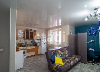 Двухкомнатная квартира на продажу, 76.6 м2, поселок городского типа Емельяново, Урожайная улица, 2