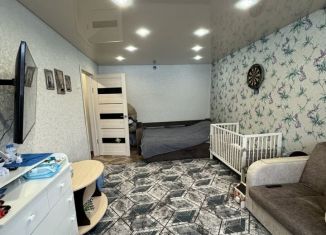 Продается однокомнатная квартира, 33.2 м2, Осинники, улица Куйбышева, 10