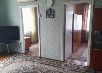 Сдача в аренду четырехкомнатной квартиры, 62 м2, Азов, улица Мира, 33