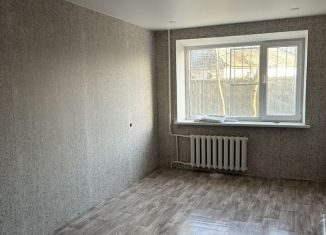 Продается двухкомнатная квартира, 50 м2, Краснодарский край, улица Калинина, 8