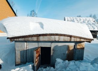 Продаю гараж, 25 м2, поселок городского типа Шерегеш, улица Дзержинского, 2В