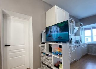 Продам 1-ком. квартиру, 51.1 м2, Тверь, улица Лидии Базановой, 20, Центральный район