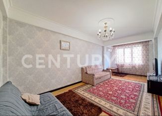 Продается двухкомнатная квартира, 70 м2, Махачкала, улица Ирчи Казака, 69А, ЖК Платинум