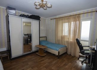 Продаю 2-комнатную квартиру, 71 м2, Волгоградская область, проспект Маршала Жукова, 88