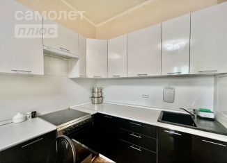 Продажа двухкомнатной квартиры, 35 м2, Московская область, Озёрная улица, 1