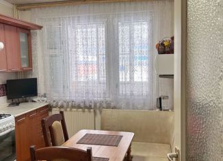 Продам 3-комнатную квартиру, 64 м2, село Вязьма-Брянская, улица 50 лет Победы