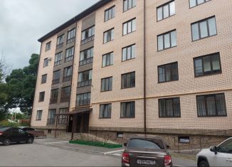 Продажа 2-комнатной квартиры, 68 м2, Владикавказ, улица Хадарцева, 29Б