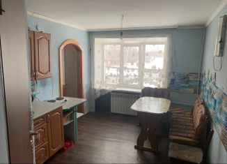 Продается 2-комнатная квартира, 40.7 м2, Алтайский край, Кирпичная улица, 95