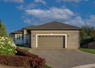 Продается дом, 600 м2, посёлок Вёшки, Зелёный бульвар, 67