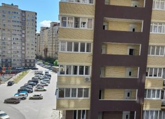 Сдам в аренду 1-ком. квартиру, 38 м2, Анапа, Крестьянская улица, 27к1, ЖК Лазурный