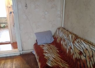 Сдам в аренду 2-комнатную квартиру, 40 м2, Рязанская область, Комсомольская улица, 36