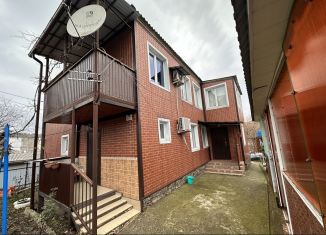 Продается дом, 240 м2, село Пляхо, улица Шаумяна, 1А/1