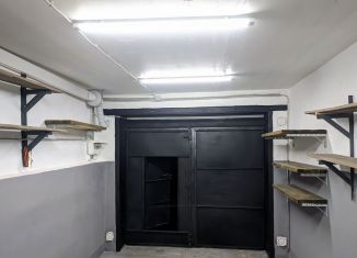 Продам гараж, 30 м2, Владивосток, улица Станюковича, 31А