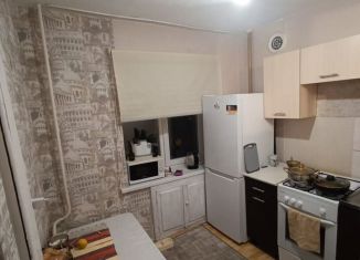 Продаю 2-комнатную квартиру, 41 м2, Челябинск, улица Кудрявцева, 75, Тракторозаводский район