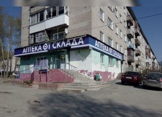 Торговая площадь на продажу, 110.7 м2, Березники, улица Пятилетки, 69