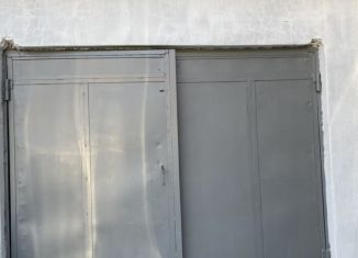 Продаю гараж, 30 м2, Буйнакск, улица Орджоникидзе, 7