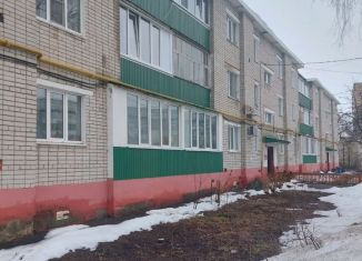 Продается двухкомнатная квартира, 44.3 м2, посёлок городского типа Медведево, улица Гагарина, 7