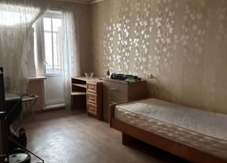 Продается трехкомнатная квартира, 62.3 м2, Тольятти, бульвар Баумана, 6