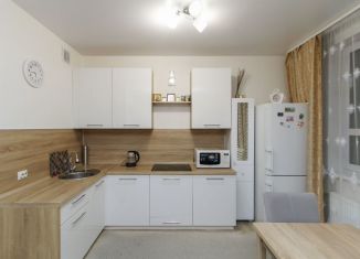 Продам двухкомнатную квартиру, 50.9 м2, Тюмень, улица Владимира Бахарева, 1, ЖК Апрель