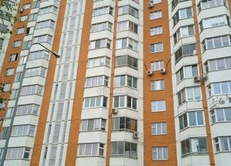 Продаю 3-ком. квартиру, 75 м2, Москва, станция Щербинка, улица Захарьинские Дворики, 1к2