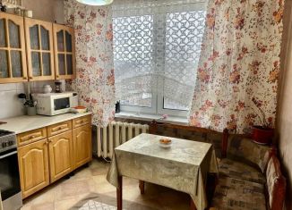 Продам 3-комнатную квартиру, 63 м2, Солнечногорск, Подмосковная улица, 27