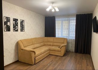 Сдается 2-ком. квартира, 70 м2, Казань, улица Кул Гали, 34, ЖК Изумрудный Город 2