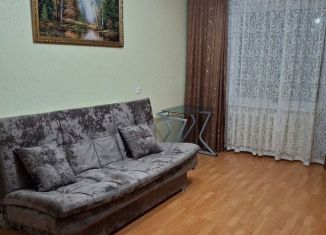 Сдается в аренду 1-ком. квартира, 32 м2, Крымск, улица Спартака, 3