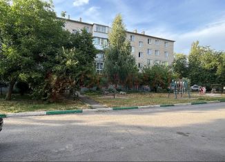 Продам 2-комнатную квартиру, 44 м2, Новочеркасск, улица Мичурина, 25/1