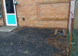 Продам гараж, 30 м2, Азов, Элеваторная улица