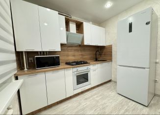 Продается 1-ком. квартира, 30 м2, Калуга, улица Бориса Литвинчука, 8, ЖК Видный