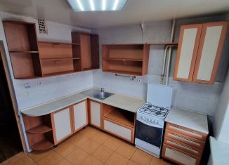 Продам 2-комнатную квартиру, 54.6 м2, Чебоксары, бульвар Анатолия Миттова, 14