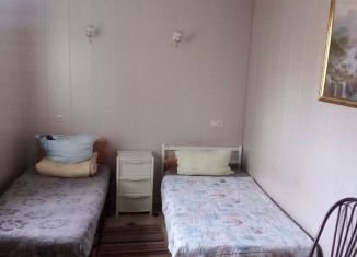 Сдаю в аренду однокомнатную квартиру, 21 м2, Феодосия, улица Федько, 8