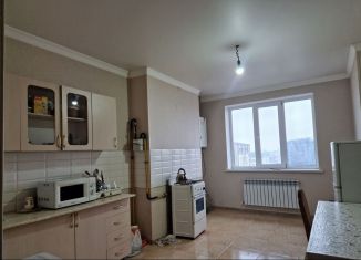 Продажа 2-комнатной квартиры, 78 м2, Нальчик, улица Толстого, 180Б, район Хладокомбинат