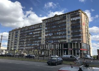 Продам 3-ком. квартиру, 110 м2, Воронеж, улица Ленина, 43