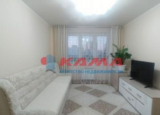 Продам 2-ком. квартиру, 53 м2, Татарстан, улица Виктора Полякова, 20А