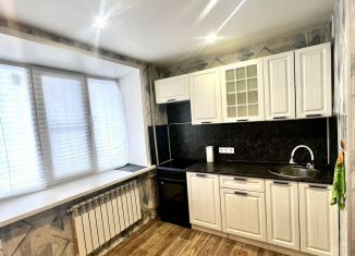 Сдается в аренду 3-ком. квартира, 60 м2, Рыбинск, улица Луначарского, 23