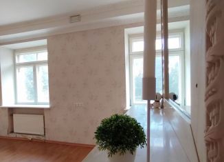 Продам трехкомнатную квартиру, 82 м2, Пушкин, Широкая улица, 8А