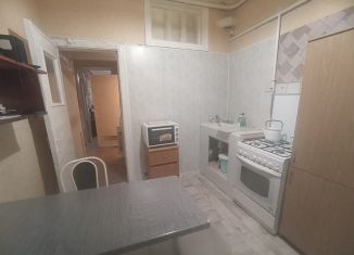 Сдаю 2-комнатную квартиру, 56 м2, Казань, улица Журналистов, 13, Советский район