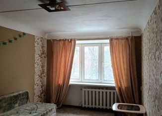 Аренда 2-комнатной квартиры, 47 м2, Новочеркасск, Гвардейская улица, 13