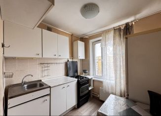 Сдача в аренду 2-комнатной квартиры, 45 м2, Москва, Вешняковская улица, район Вешняки