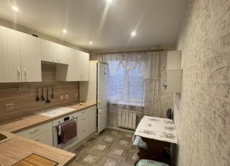 Аренда 2-комнатной квартиры, 60 м2, Ступино, улица Андропова, 93