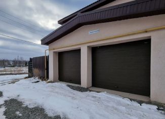 Продам таунхаус, 90 м2, деревня Зелёная Поляна, Курортная улица, 23